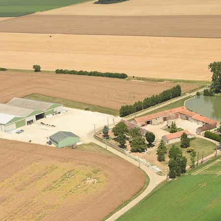 Ferme De Mesangeon Villa Beauvilliers  Luaran gambar
